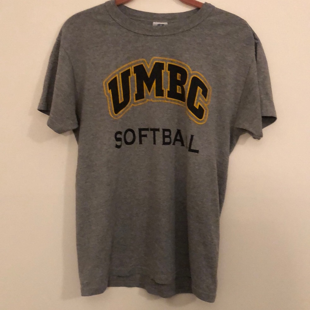 UMBC Softball t-shirt